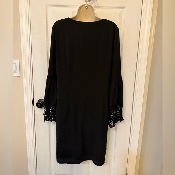 MSK Black Shift Dress V-Neck Lace Bell Sleeves Size L - Picture 3 of 9